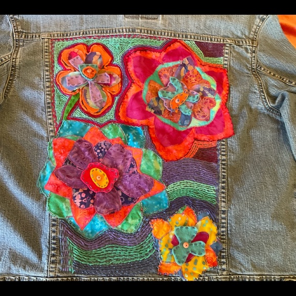 Whimsical HAND DESIGNED LEVI upcycled Jean jacket. Boho unique colorful! - Picture 5 of 11
